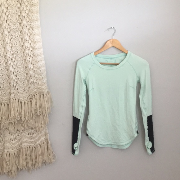 lululemon athletica Tops - Lululemon long sleeve running shirt